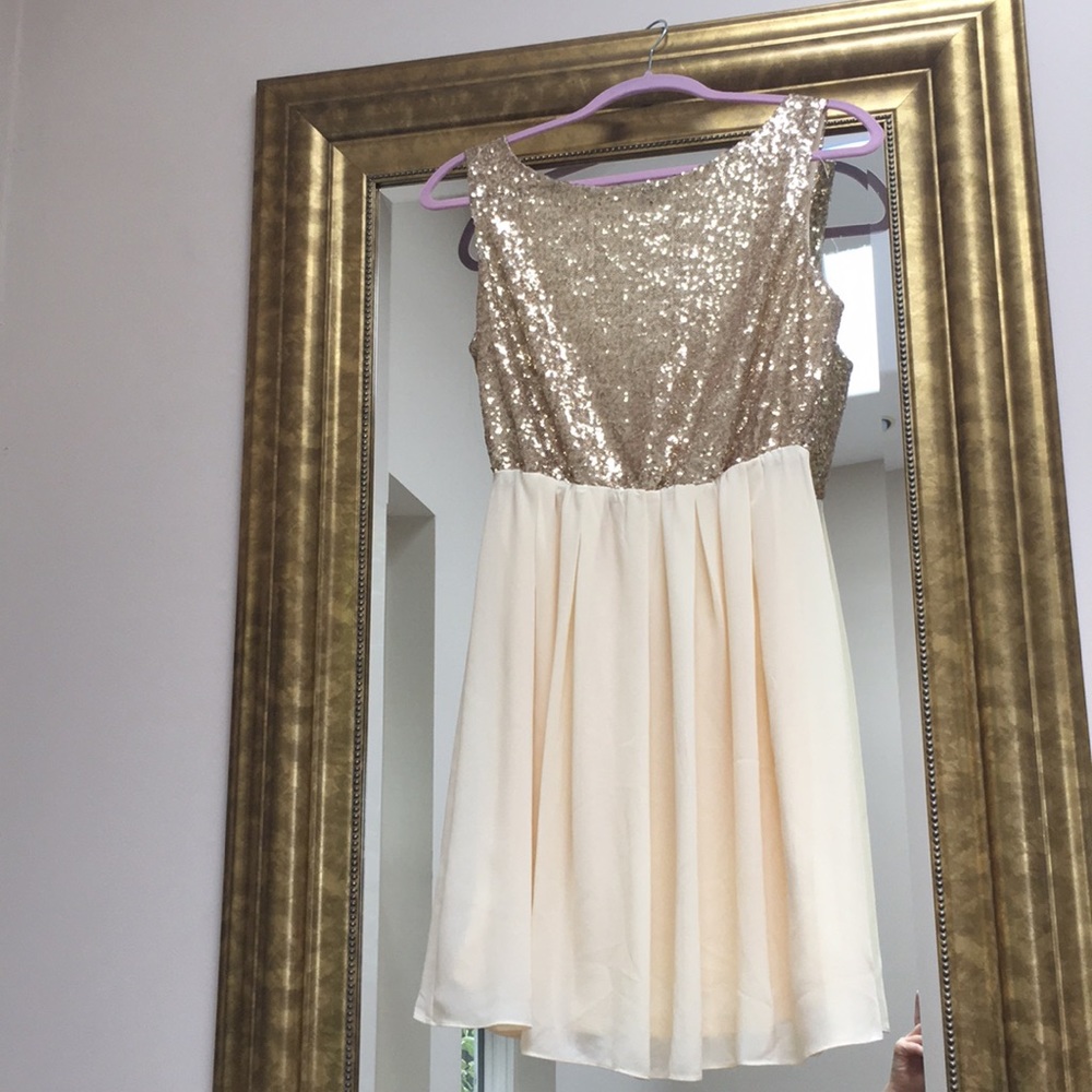 Beautiful golden dress